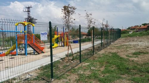 Bağiçi Mahallesi Park Alanı Panel Çit Uygulaması Çalışmamız