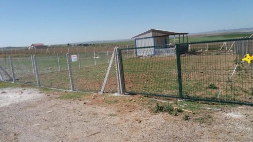 Beton Direkli Kafes Tel Örgü Uygulaması